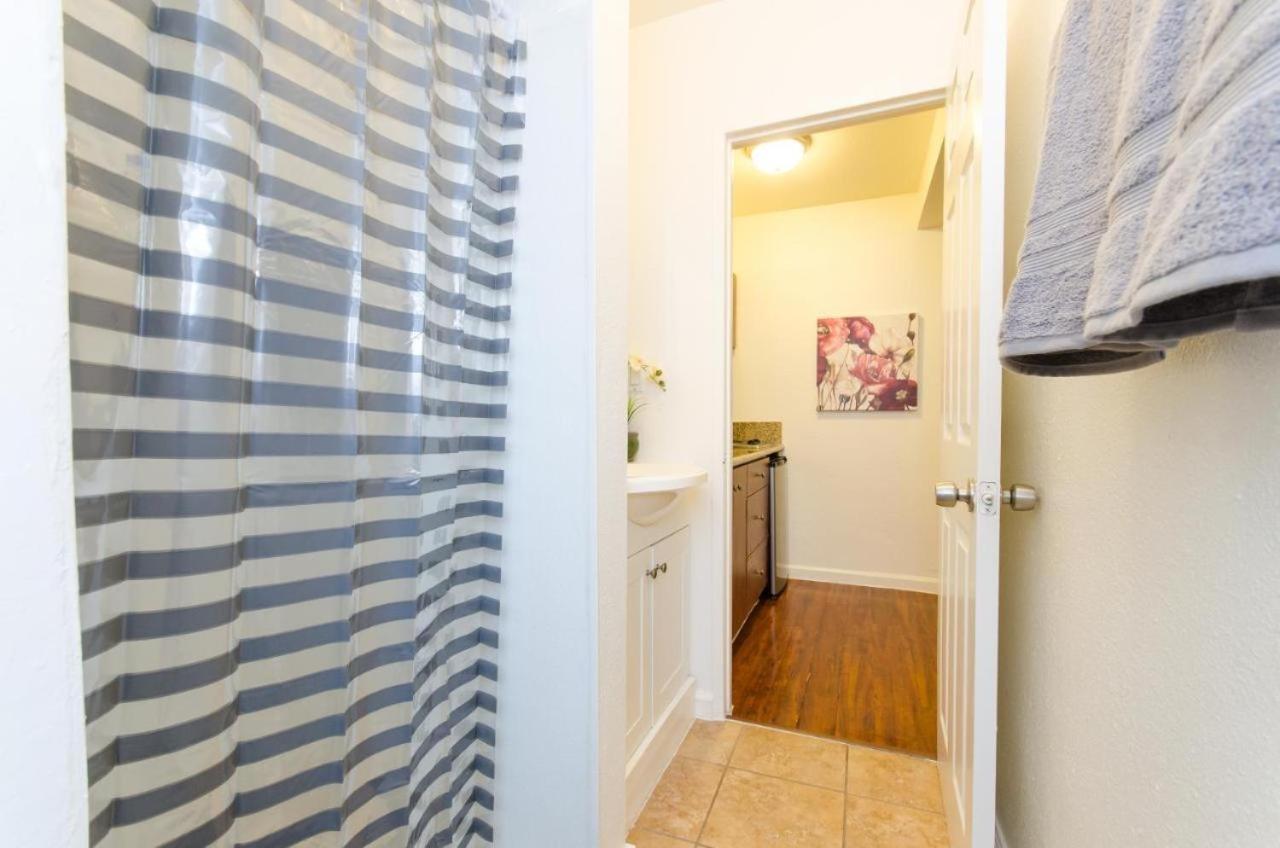 Cute Studio In The Heart Of Hollywood Lejlighed Los Angeles Eksteriør billede